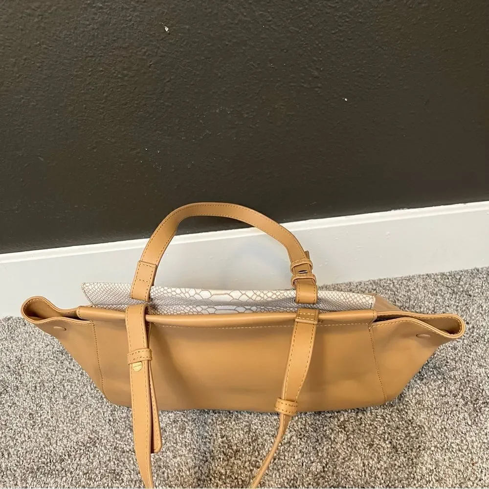 🌼 Spring Sale! 🌼 H by Halston Smooth Leather Satchel with Snake Embossed, NWT